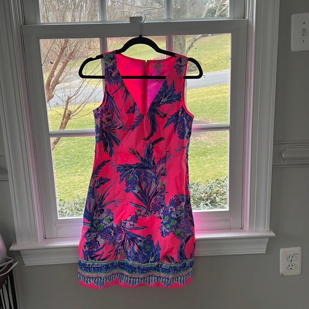 Excellent condition Lilly Pulitzer!